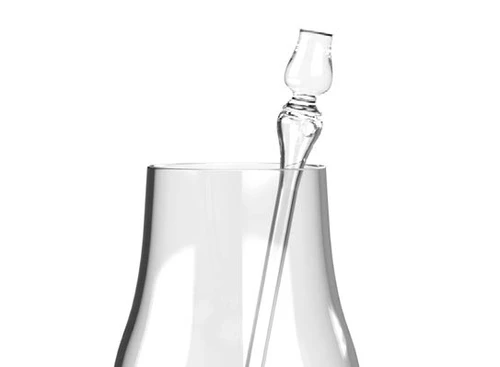 פיפטת זכוכית מעוצבת של גלנקיירן